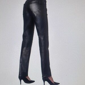 Elite Tahari 100% Genuine leather Pants. Braided Seams & Belt Loops
